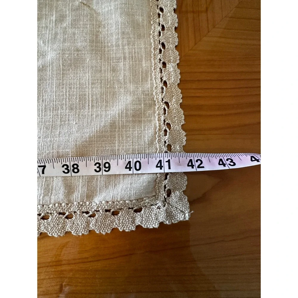 Vintage Christmas Embroidered Table Runner Lace Trim Pine‎ Ornaments Linen